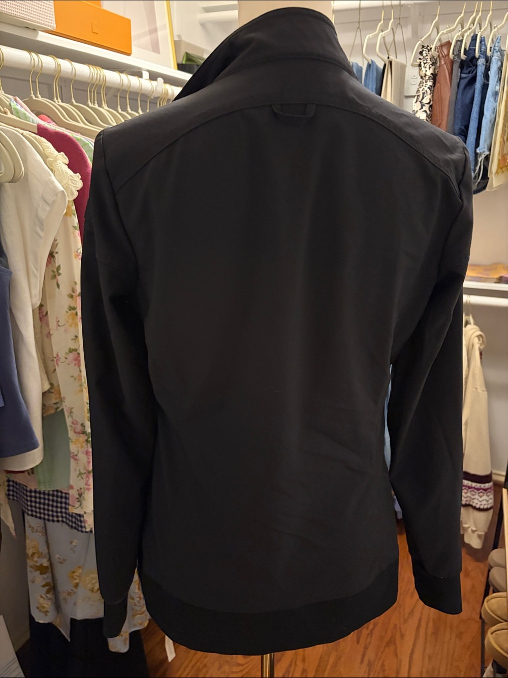 Cherokee ‘iflex’ Women’s Zip-Up Scrub Jacket in Black XS (Used, good condition) - Picture 5 of 6